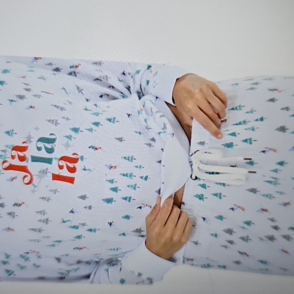 NWT Honeydew Star Seeker Brushed Jersey Pajamas w Fa la la, Trees, Skiers. Large - Picture 7 of 13